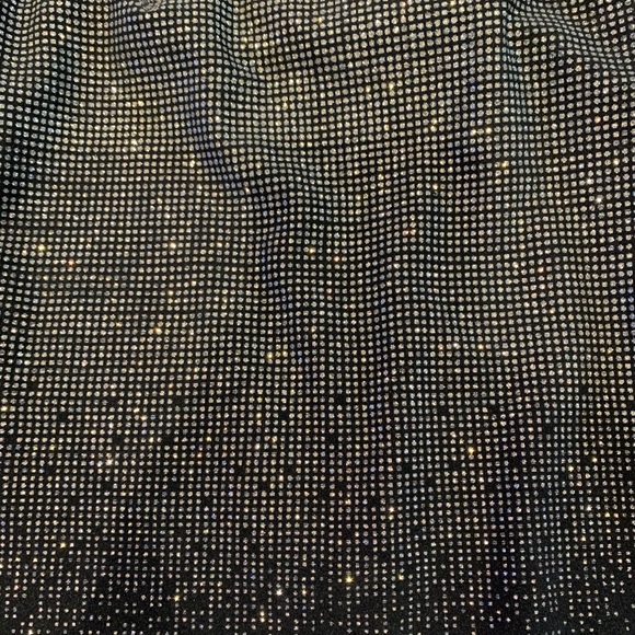 CHARLOTTE RUSSE GLITTER TOP - Picture 3 of 6